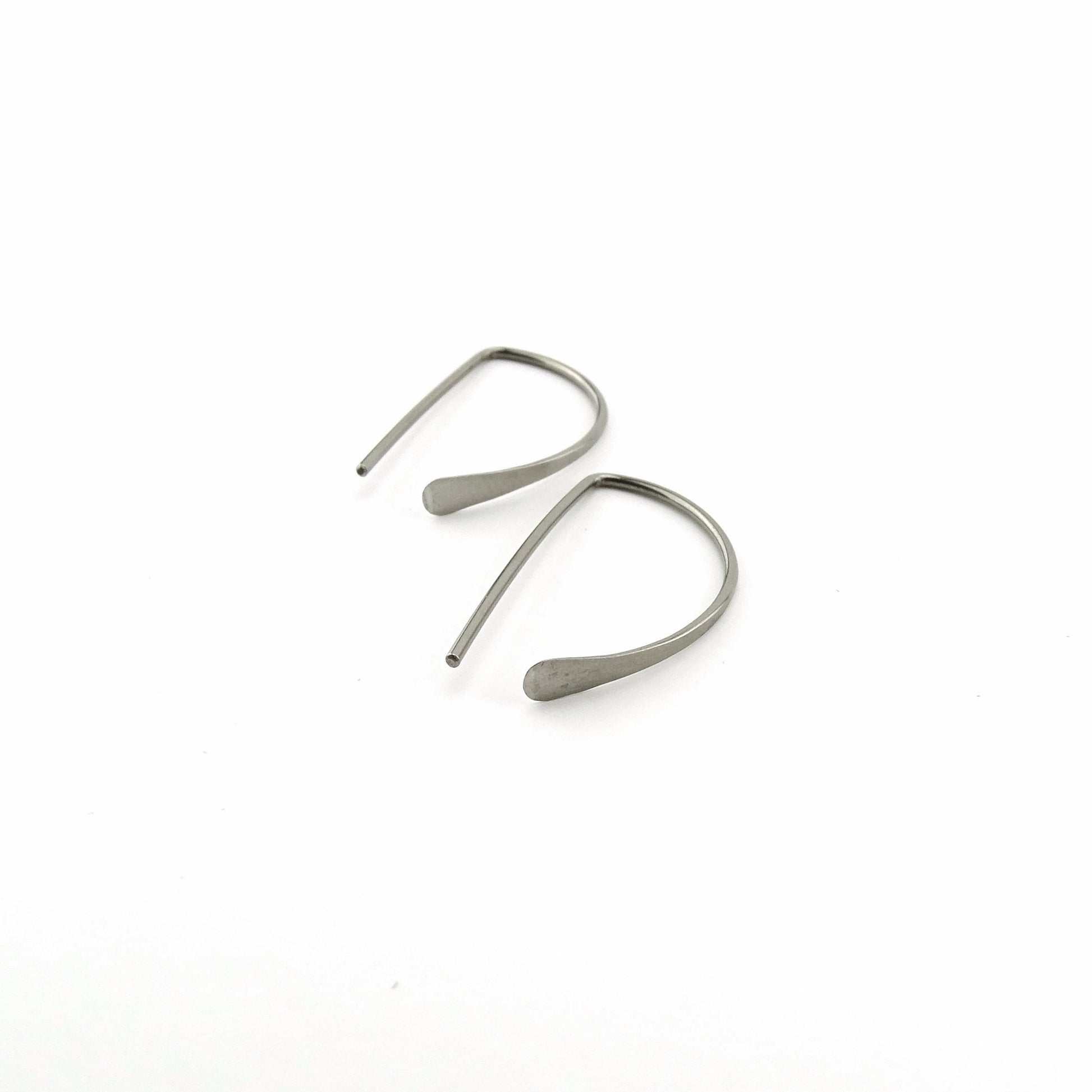 Niobium Half a Hoop Threader Earrings, Nickel Free D Shaped Slider Earrings, Silver Niobium Small Open Hoops, Hypoallergenic Semi Circle