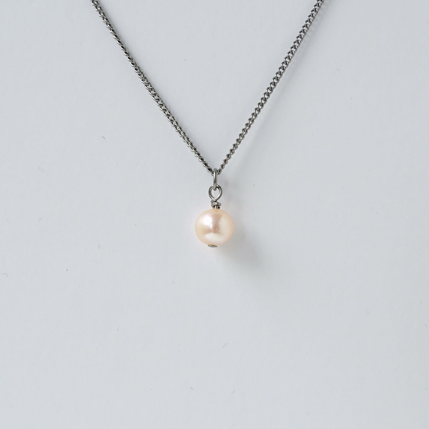 Pink Pearl Pendant Titanium Necklace, Real Pearl Necklace for Sensitive Skin, Freshwater Pearl Titanium Jewelry, Hypoallergenic Nickel Free
