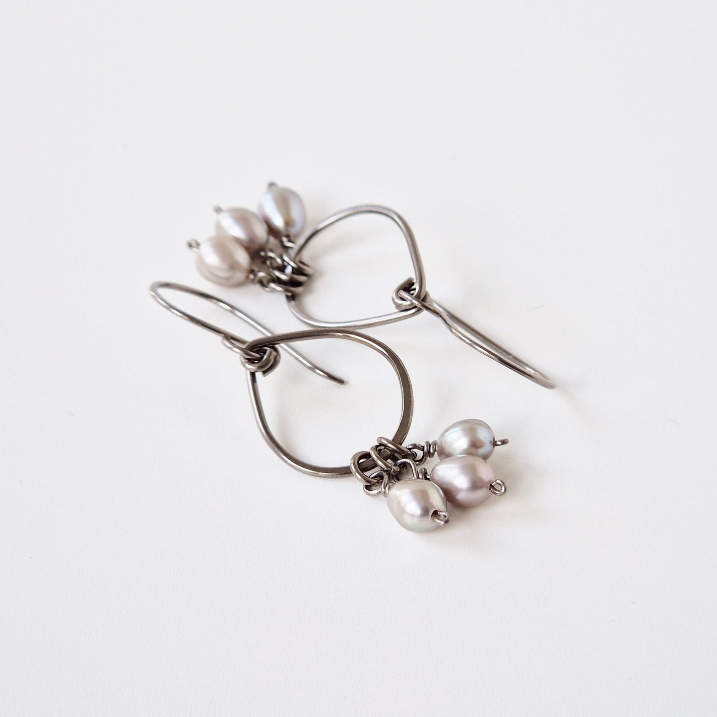 Hypoallergenic Teardrop Earrings with Gray Pearls