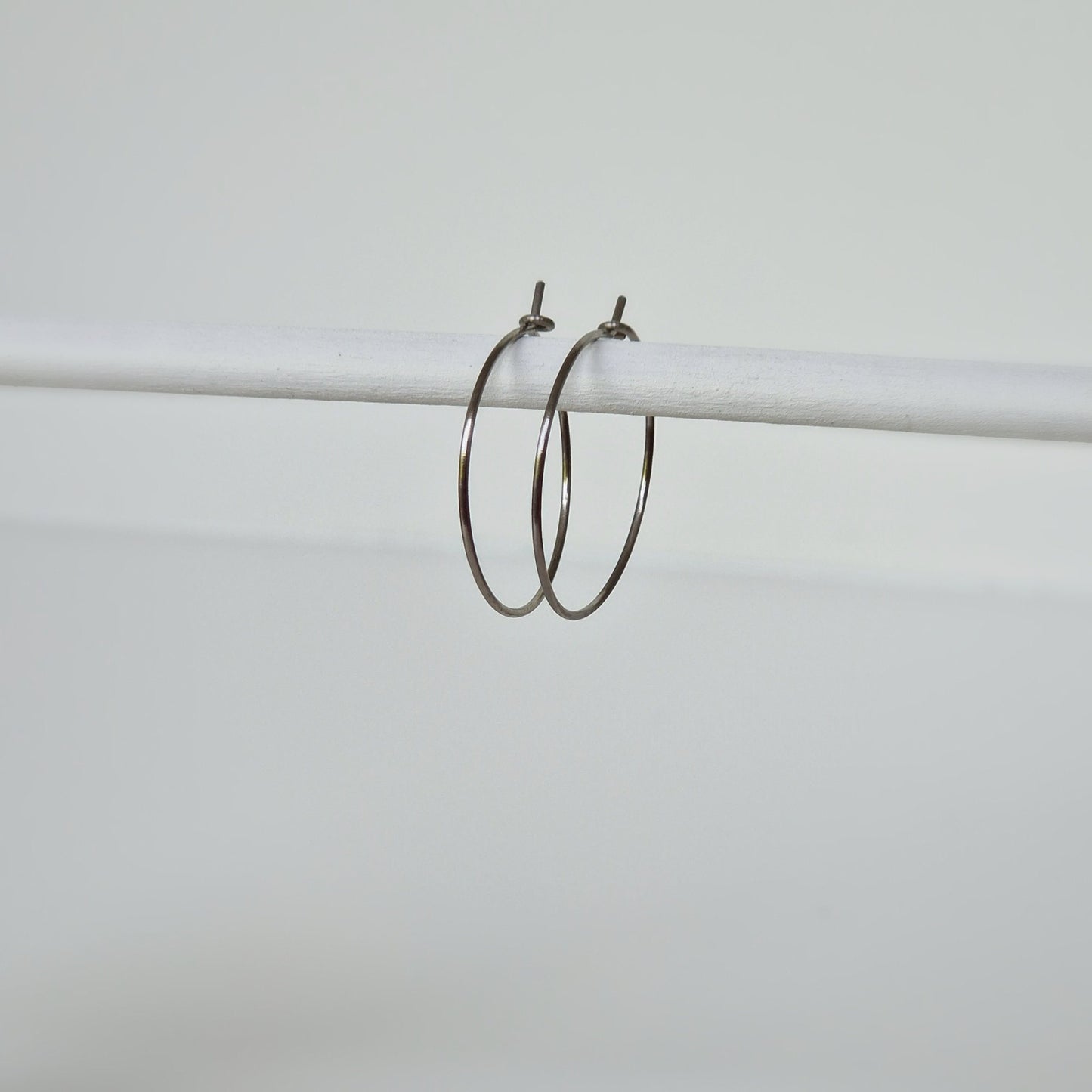 Medium Titanium Hoop Earrings, One Inch, Nickel Free Silver Color Hoops, Hypoallergenic Earrings for Sensitive Ears