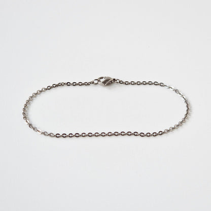 Flat Link Cable Titanium Anklet, Feminine Pure Titanium Chain Ankle Bracelet for Sensitive Skin, Delicate 1.8mm Hypoallergenic Nickel Free