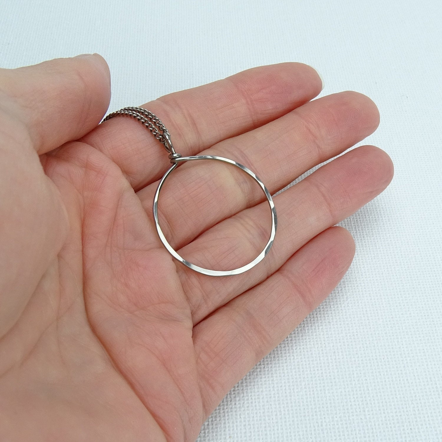 Circle Hoop Pendant Titanium Necklace, Hypoallergenic Nickel Free Niobium, Big Hammered Ring Necklace for Sensitive Skin, Simple Modern Loop