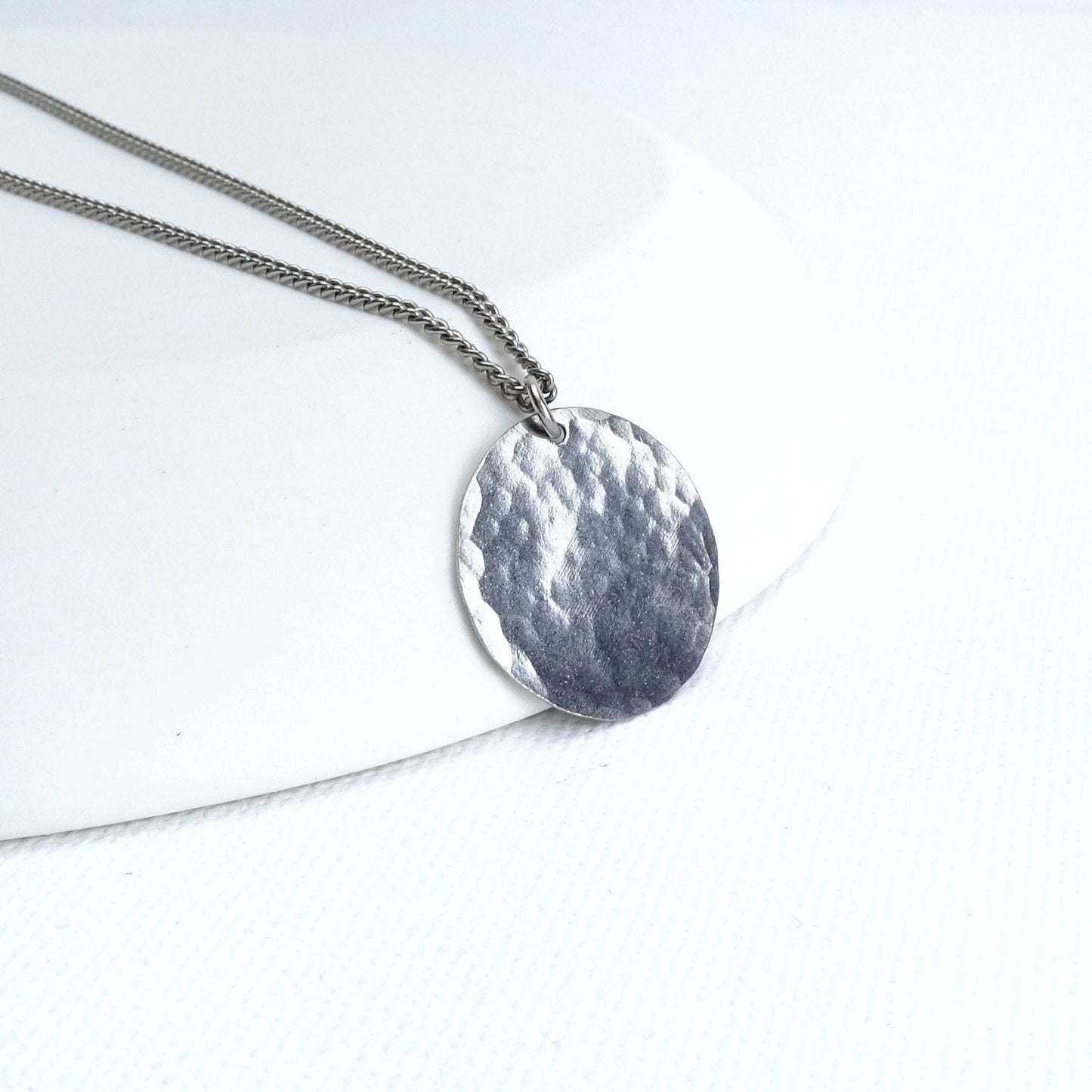 Titanium Necklace Medium Circle Disc, Hammered Niobium Disc Necklace, Hypoallergenic Nickel Free Disk Necklace for Sensitive Skin