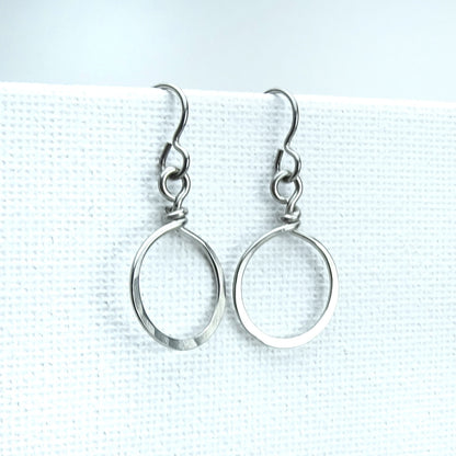 Small Dangle Hoops Niobium Earrings, Hypoallergenic Nickel Free Titanium Earrings for Sensitive Ears, Non Allergenic Hammered Circles Hoop