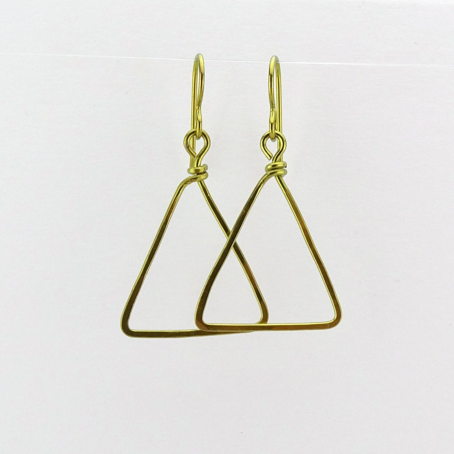 Gold Niobium Triangle Earrings, Geometric Hammered Hypoallergenic Earrings for Sensitive Ears, Yellow Gold color Niobium Nickel Free Earings