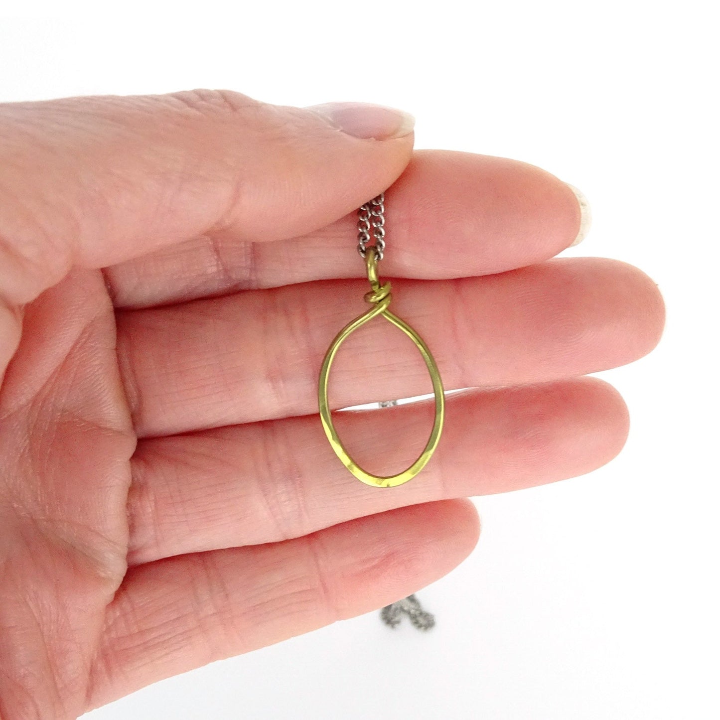 Gold Oval Hoop Titanium Necklace