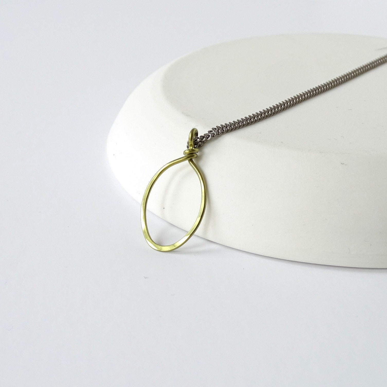 Gold Oval Hoop Titanium Necklace