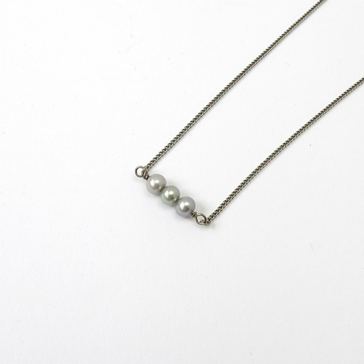 Triple Gray Pearl Titanium Necklace, Grey Freshwater Pearls Niobium Bridal Necklace, Hypoallergenic Nickel Free for Sensitive Skin