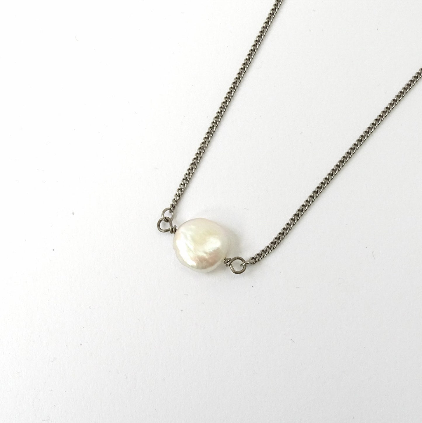 White Coin Pearl Titanium Necklace, Ivory Freshwater Pearl Niobium Bridal Necklace, Hypoallergenic Nickel Free Sensitive Skin Jewelry