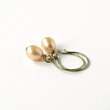 Champagne Oval Pearl Niobium Earrings, Yellow Gold Niobium Nickel Free Earrings, Freshwater Pearls Hypoallergenic Sensitive Ears Earrings