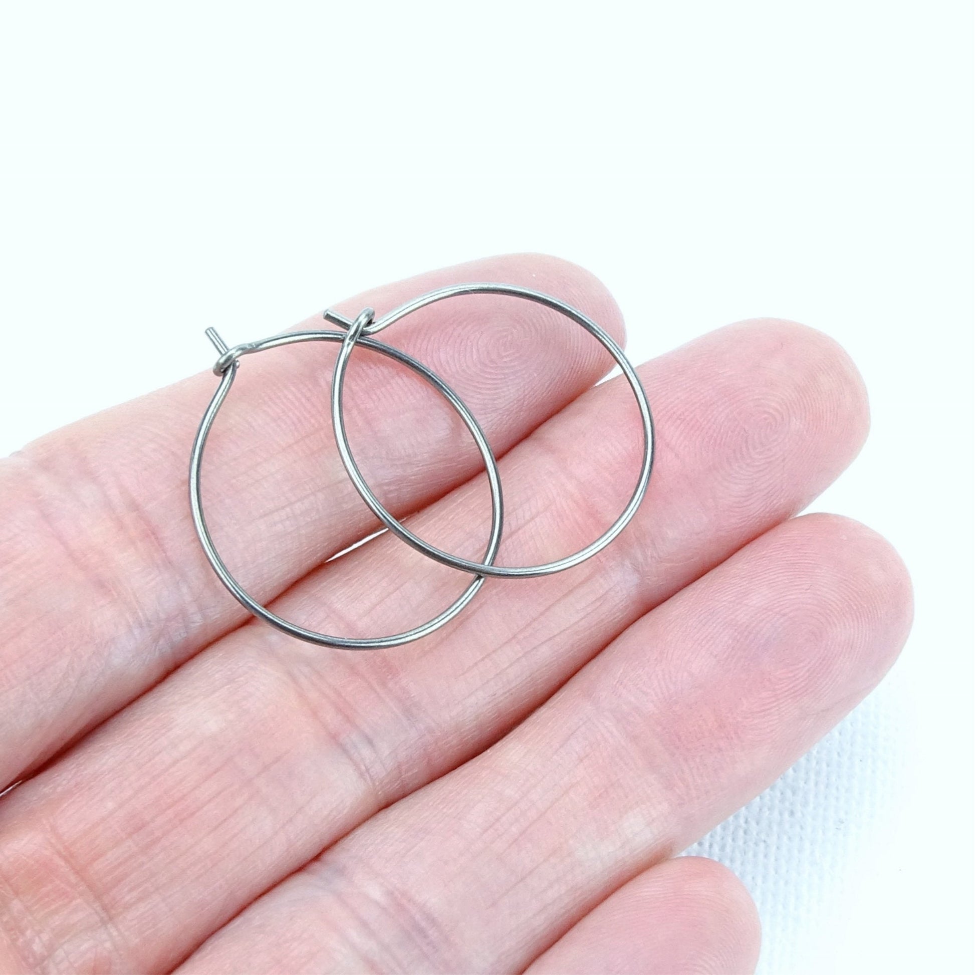 Niobium Hoop Earrings Medium, Nickel Free Hypoallergenic Hoops for Sensitive Ears, Niobium Jewelry