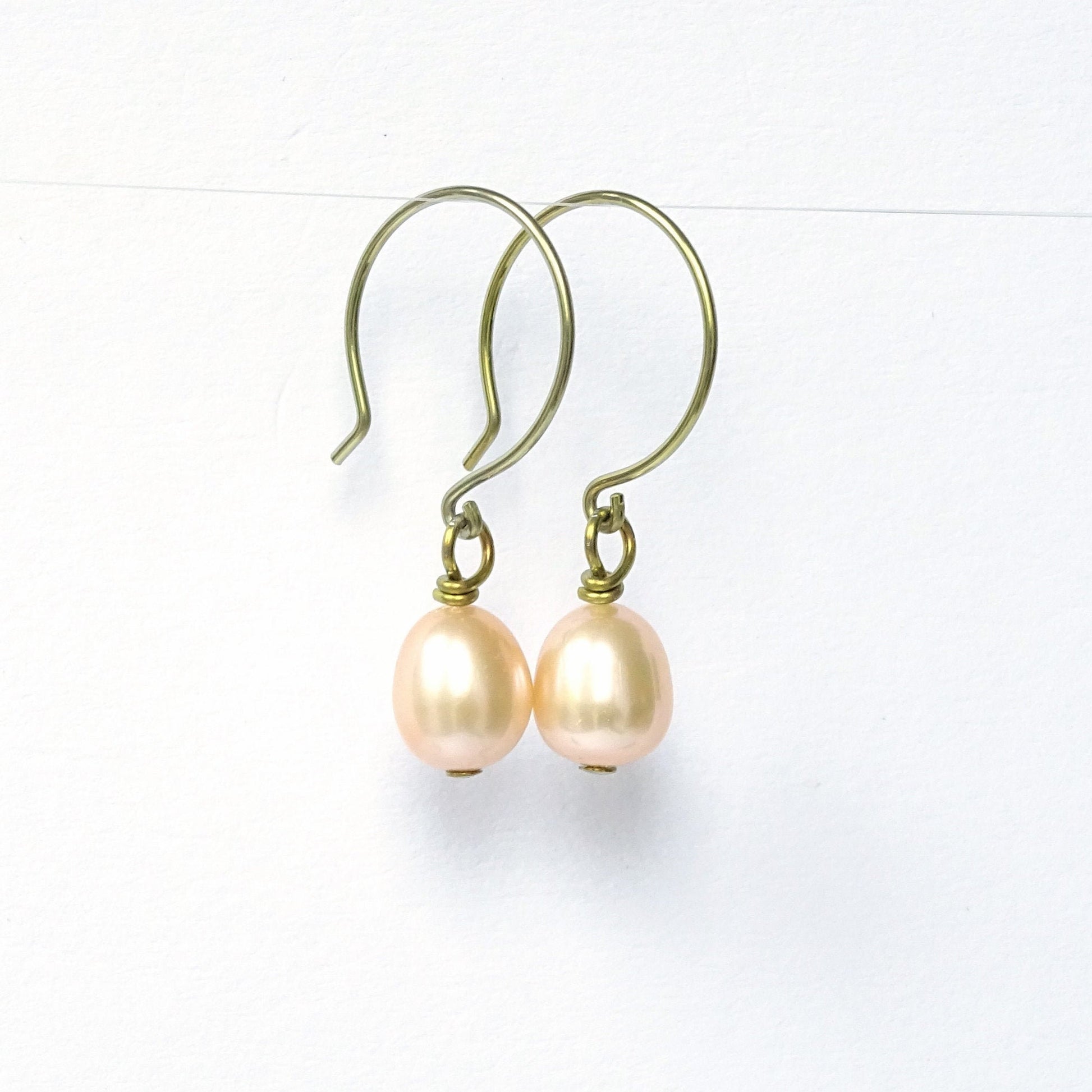 Champagne Oval Pearl Niobium Earrings, Yellow Gold Niobium Nickel Free Earrings, Freshwater Pearls Hypoallergenic Sensitive Ears Earrings