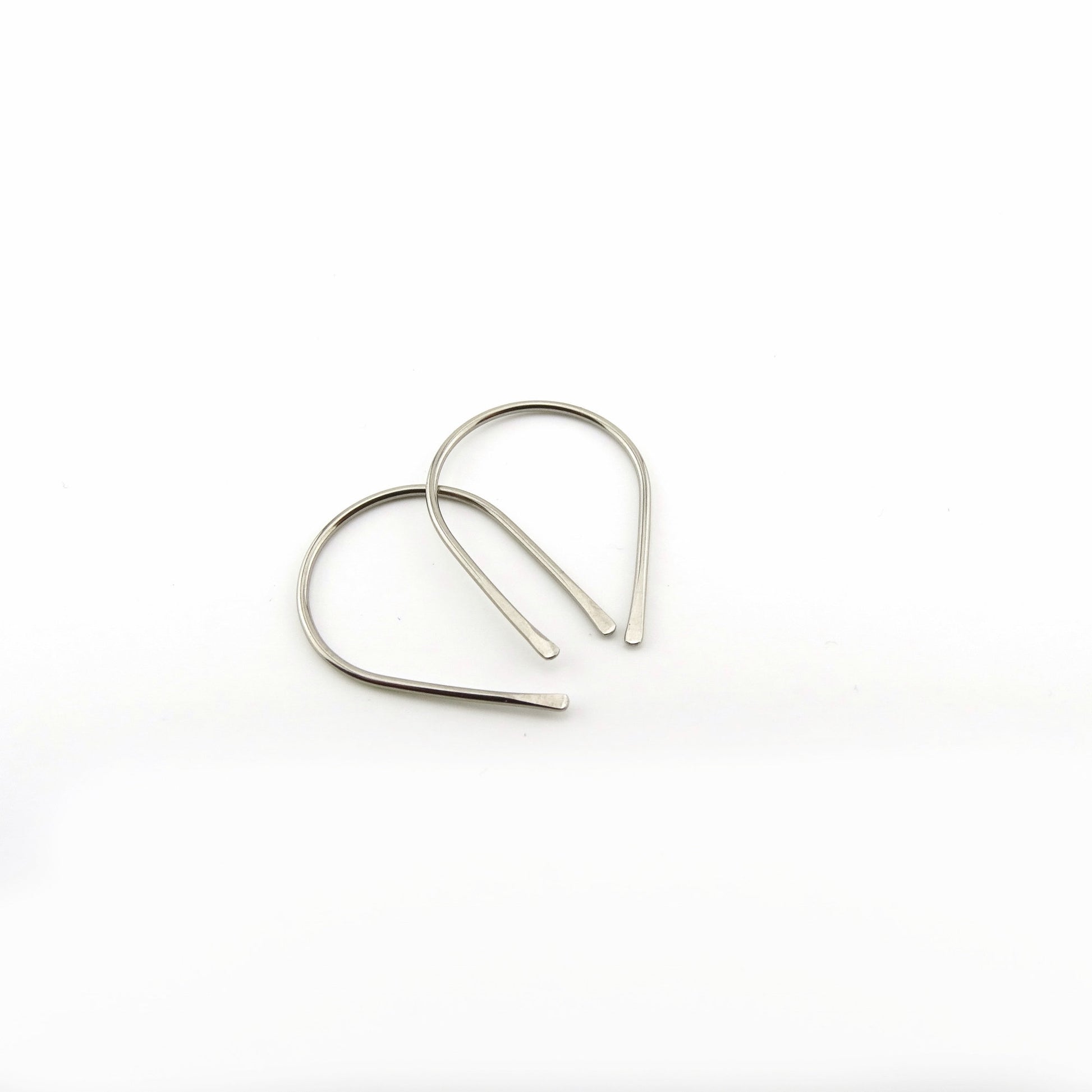 Silver Niobium Horseshoe Threader Earrings, Nickel Free Hypoallergenic Threaders for Sensitive Ears, U Shaped Arch Open Hoop Slider Earrings