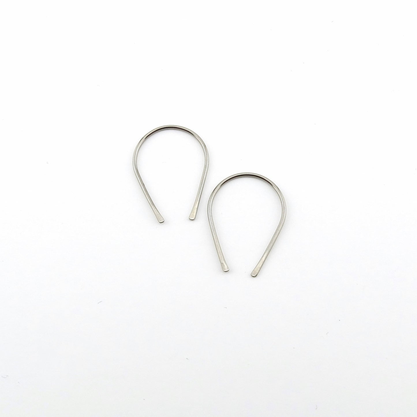 Silver Niobium Horseshoe Threader Earrings, Nickel Free Hypoallergenic Threaders for Sensitive Ears, U Shaped Arch Open Hoop Slider Earrings