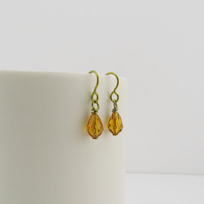 Topaz Teardrop Gold Niobium Earrings, Honey Amber Swarovski Crystal Drops, Hypoallergenic Nickel Free Niobium Earrings, Non Allergic Jewelry