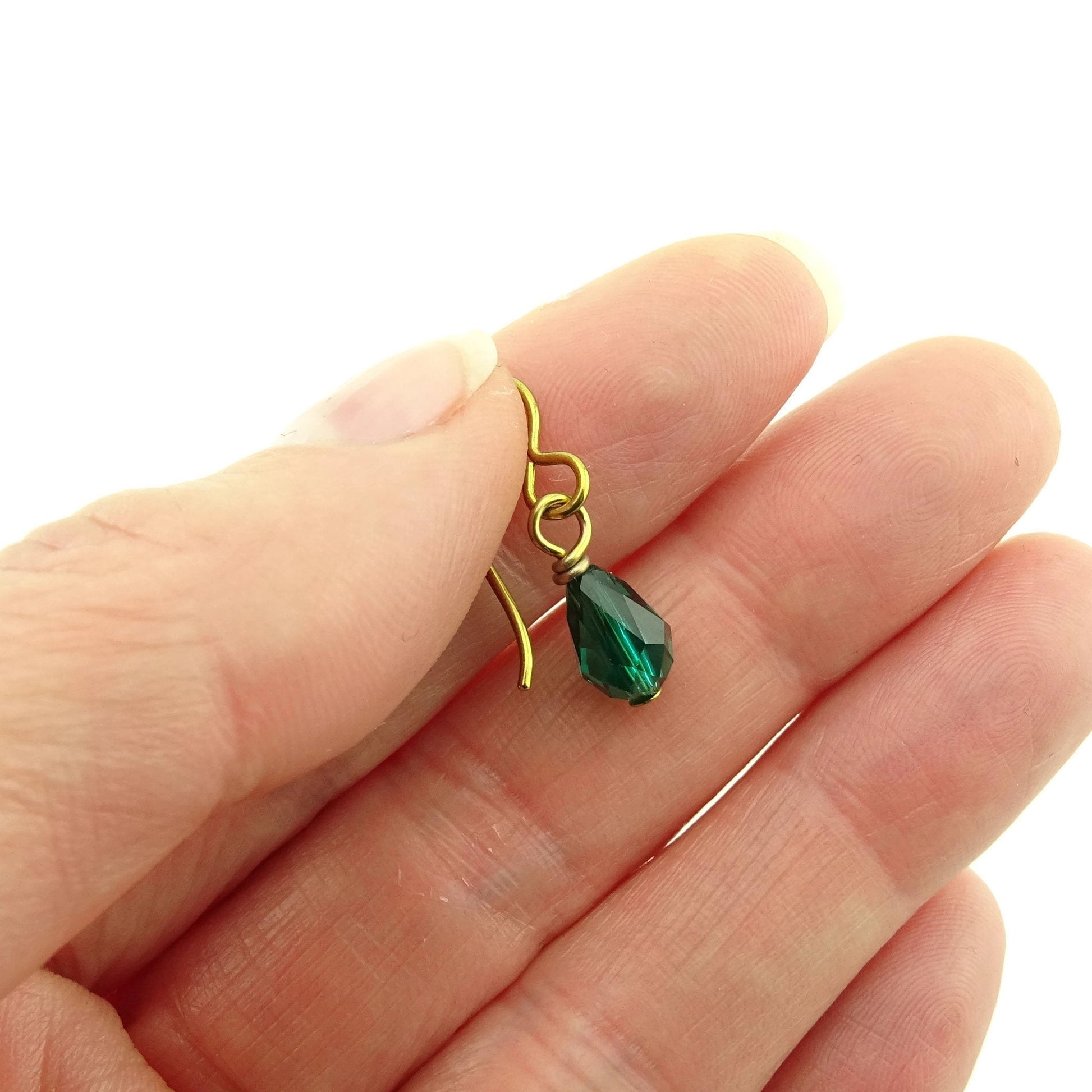 Emerald Teardrop Gold Niobium Earrings, Green Crystal Swarovski Drop, Nickel Free Earrings for Sensitive Ears, Hypoallergenic Jewelry