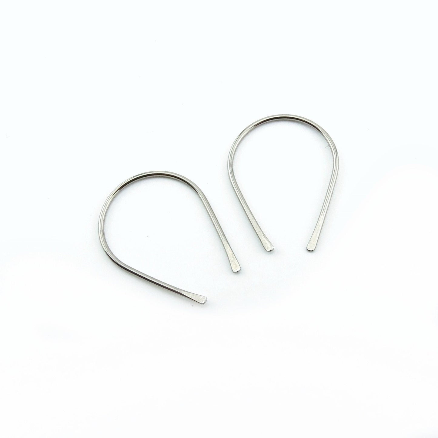 Silver Niobium Horseshoe Threader Earrings, Nickel Free Hypoallergenic Threaders for Sensitive Ears, U Shaped Arch Open Hoop Slider Earrings