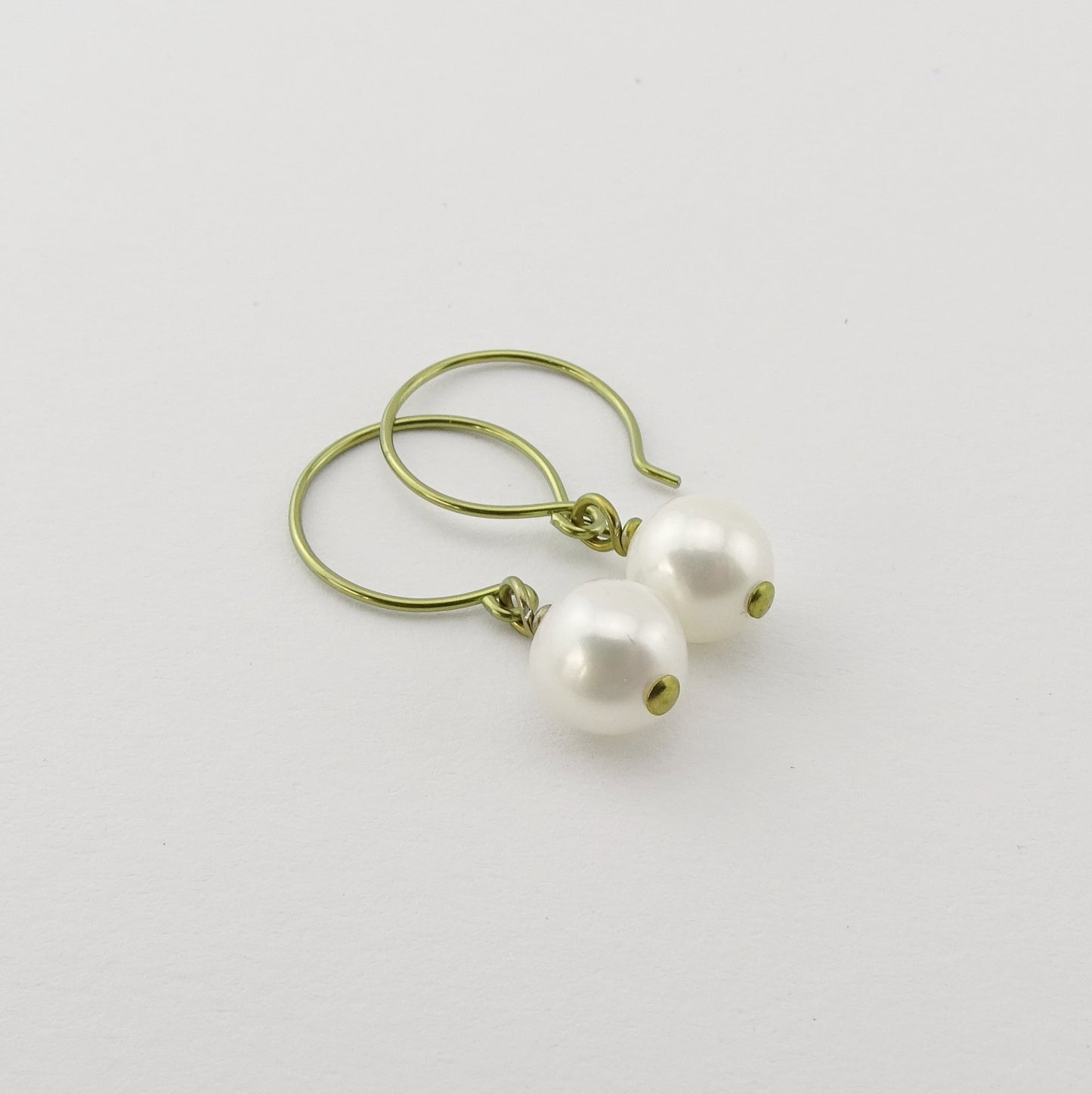 White Genuine Pearl Niobium Earrings, Yellow Gold Niobium Nickel Free Earrings for Sensitive Ears, Freshwater Pearls Hypoallergenic Earrings