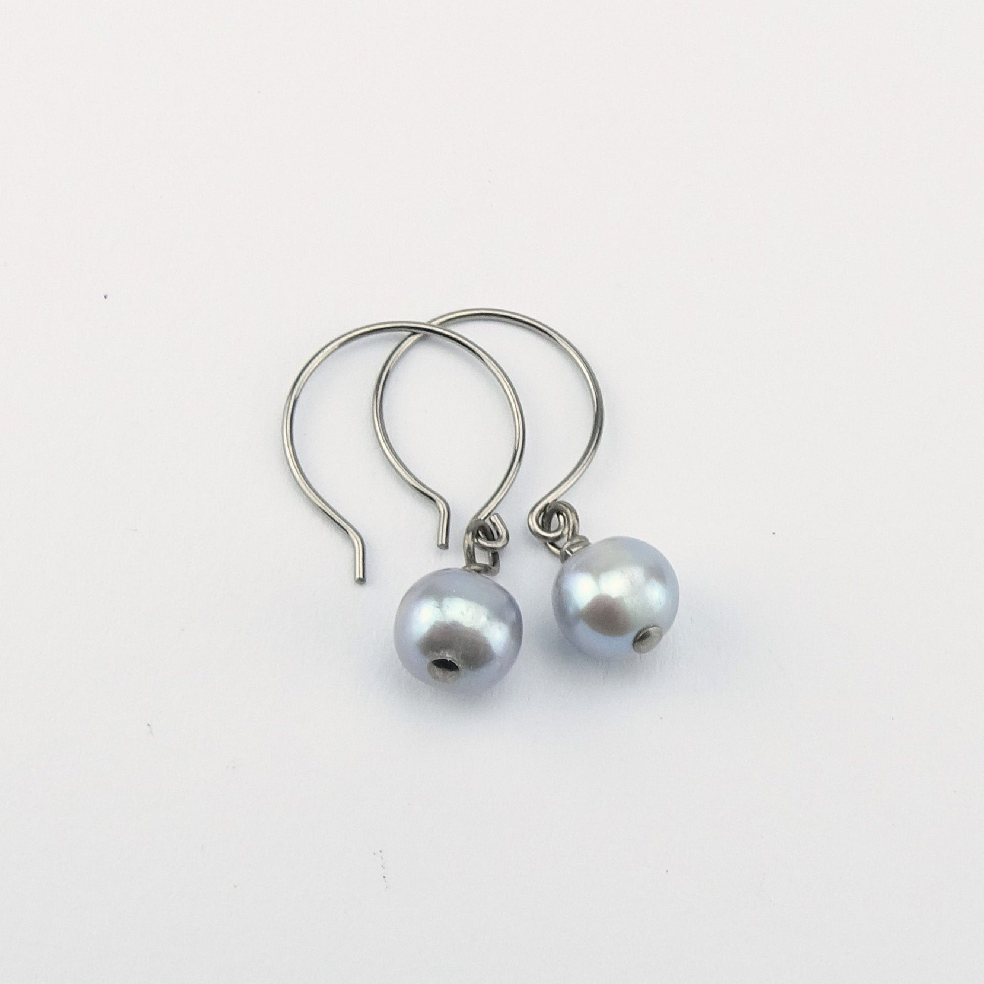 Gray Pearl Earrings, Niobium Earrings, Grey Freshwater Pearls Titanium Earrings, Hypoallergenic Hoop Nickel Free Earrings for Sensitive Ears