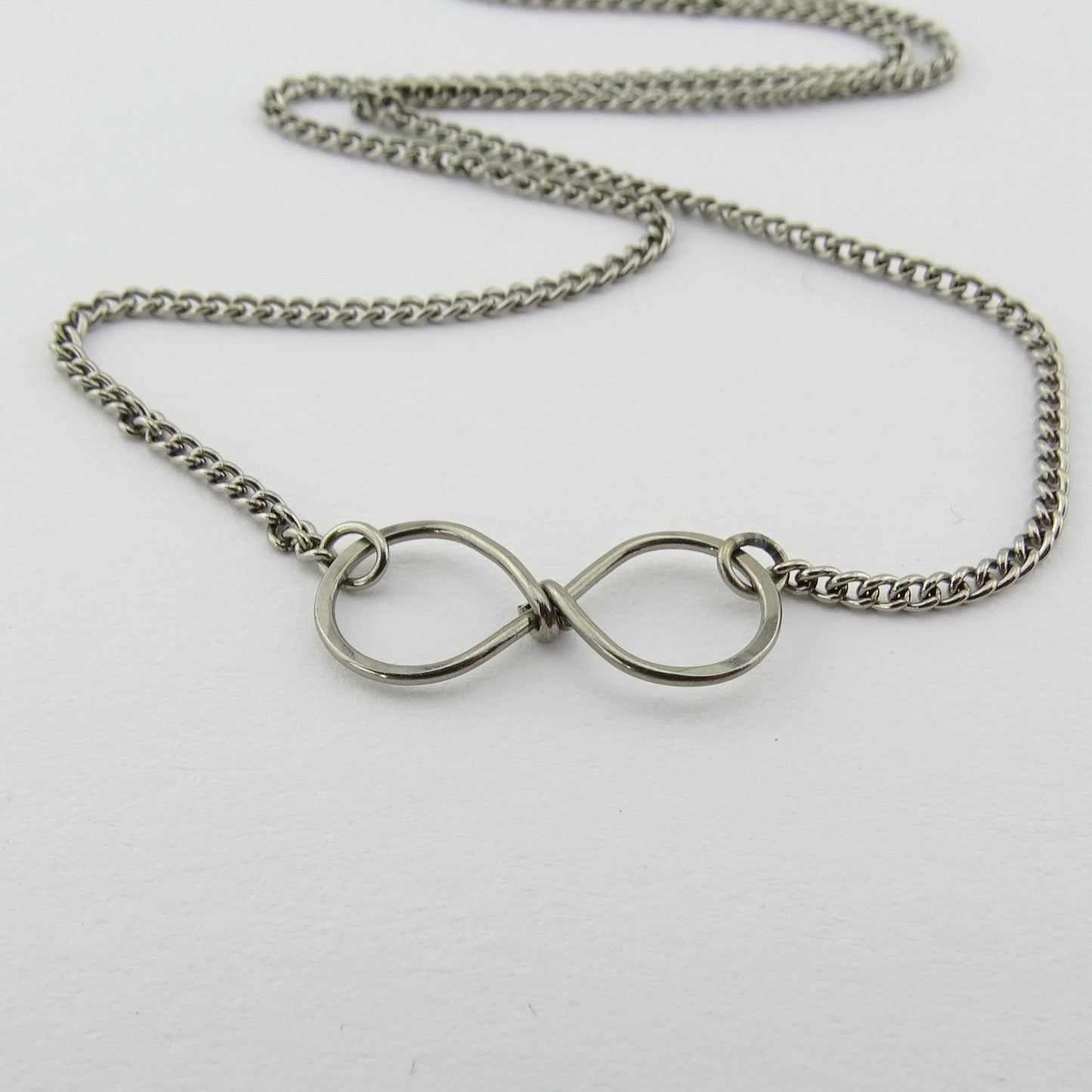 Infinity Charm Titanium Necklace for Sensitive Skin, Endless Love Symbol Niobium Necklace, Nickel Free Hypoallergenic Eternity Friendship