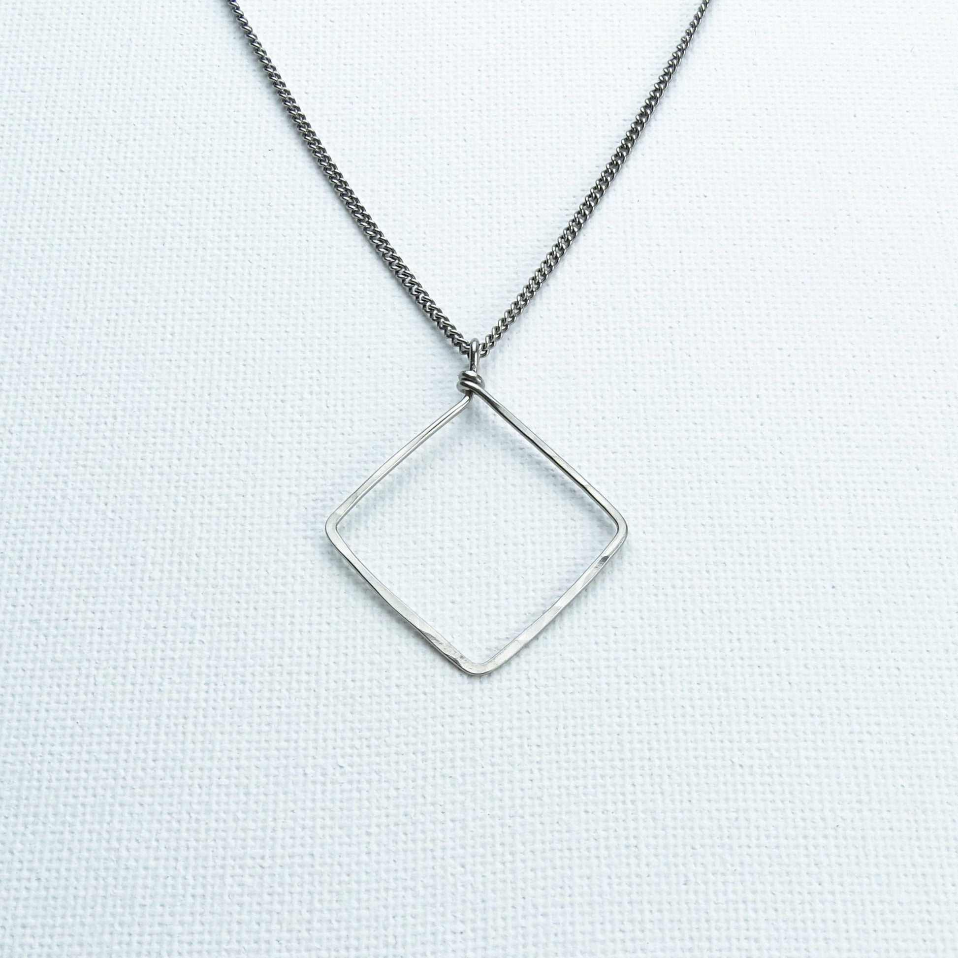 Diamond Square Hoop Titanium Necklace, Hammered Geometric Niobium Pendant, Hypoallergenic Nickel Free Necklace for Sensitive Skin