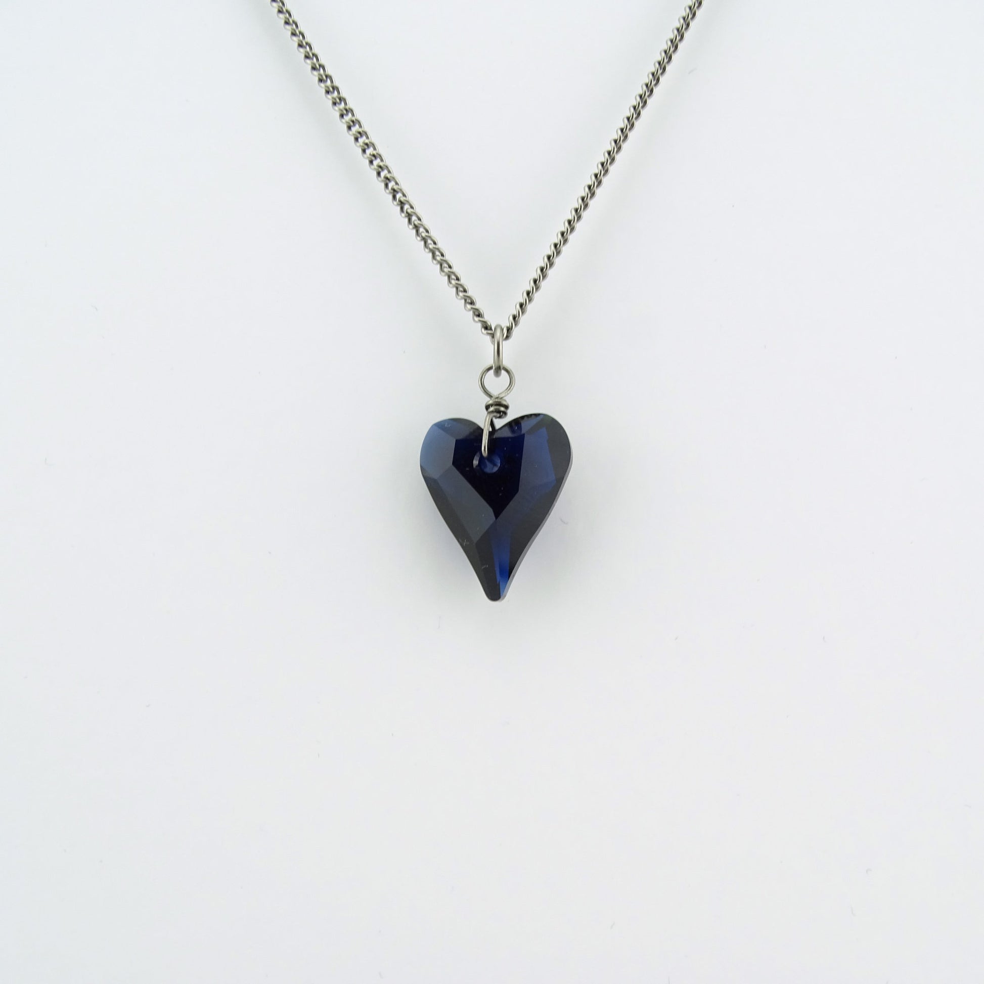 Blue Sterling Silver Swarovski Element Heart Pendant at Rs 900 | Designer  Pendant in Jaipur | ID: 21795684455