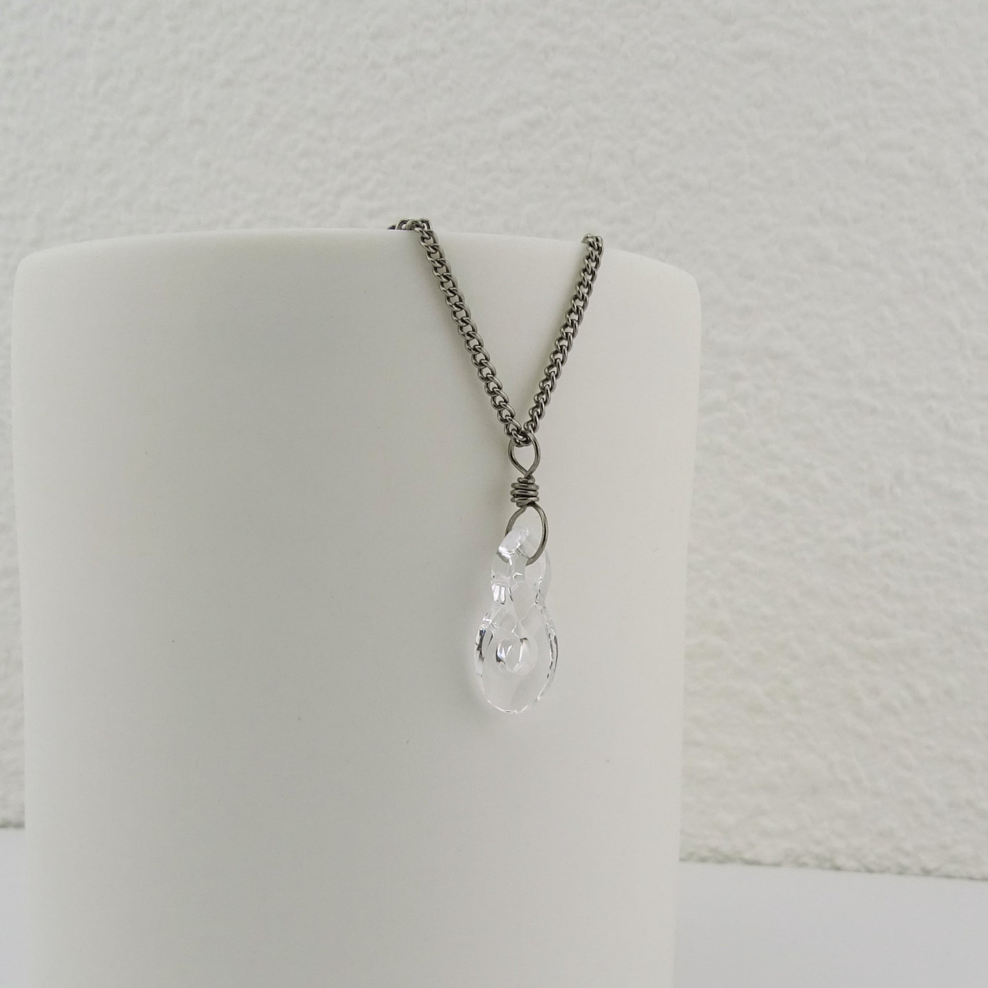 Clear Crystal Infinity Symbol Titanium Necklace, Swarovski Eternity Necklace for Sensitive Skin, Nickel Free Hypoallergenic Niobium Necklace