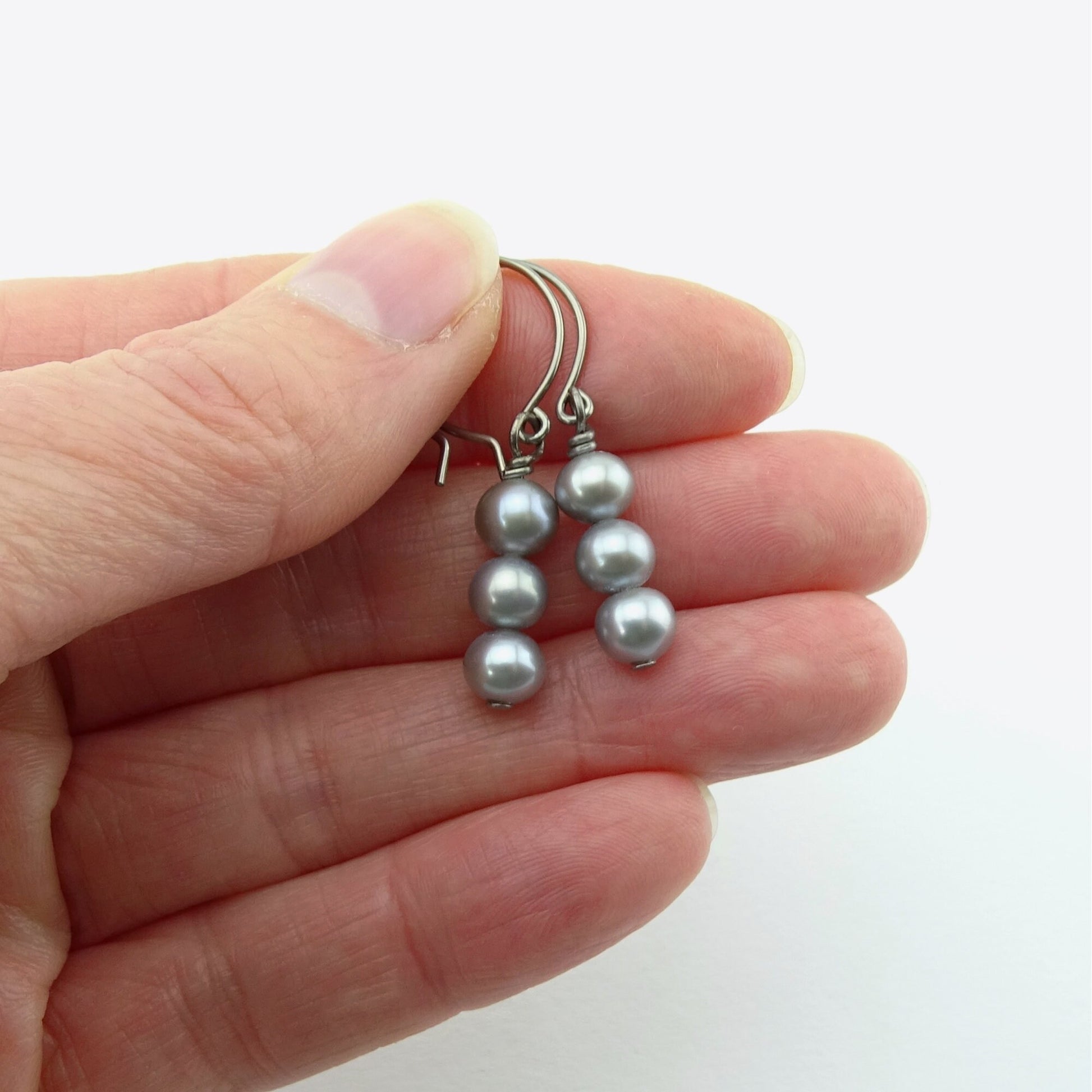 Triple Gray Pearl Niobium Earrings, Grey Freshwater Pearls Titanium Earrings, Hypoallergenic Hoop Nickel Free Earrings for Sensitive Ears