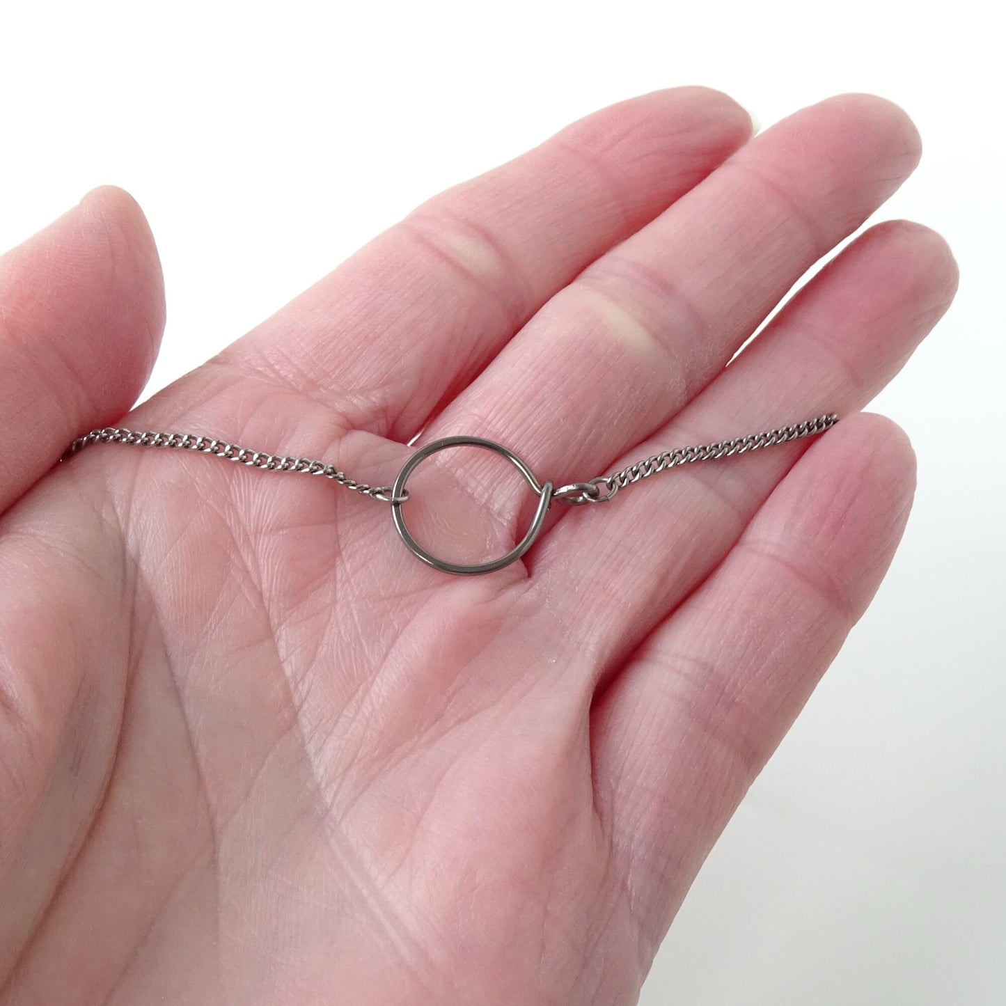 Open Circle Karma Titanium Necklace, Hammered Niobium Eternity Charm, Infinity Pendant Nickel Free Hypoallergenic Sensitive Skin Necklace