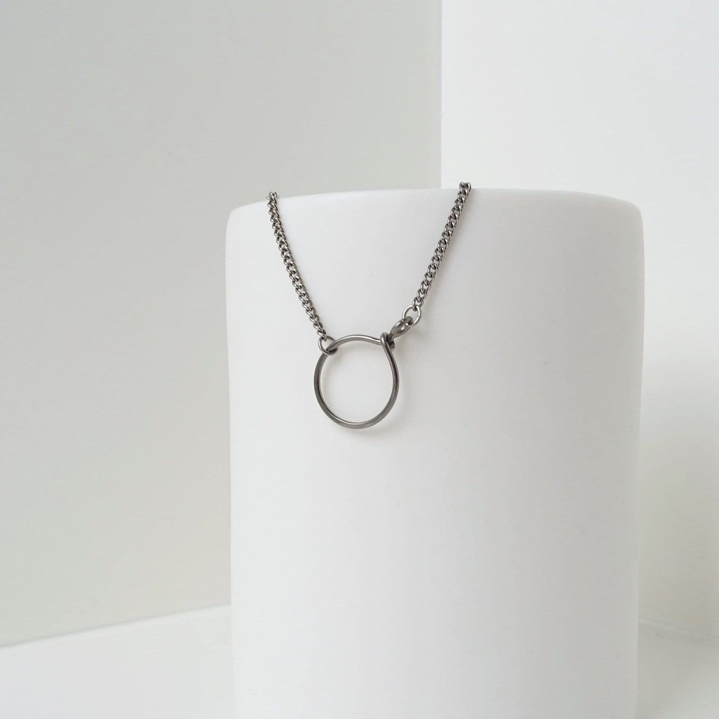 Open Circle Karma Titanium Necklace, Hammered Niobium Eternity Charm, Infinity Pendant Nickel Free Hypoallergenic Sensitive Skin Necklace