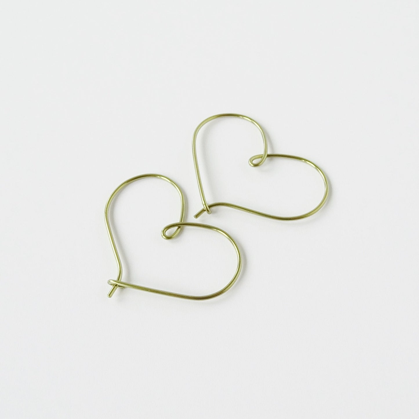 Small Heart Hoops Gold Niobium Hoop Earrings, Nickel Free Hypoallergenic Yellow Gold Anodized Niobium Heart Hoop Earrings for Sensitive Ears