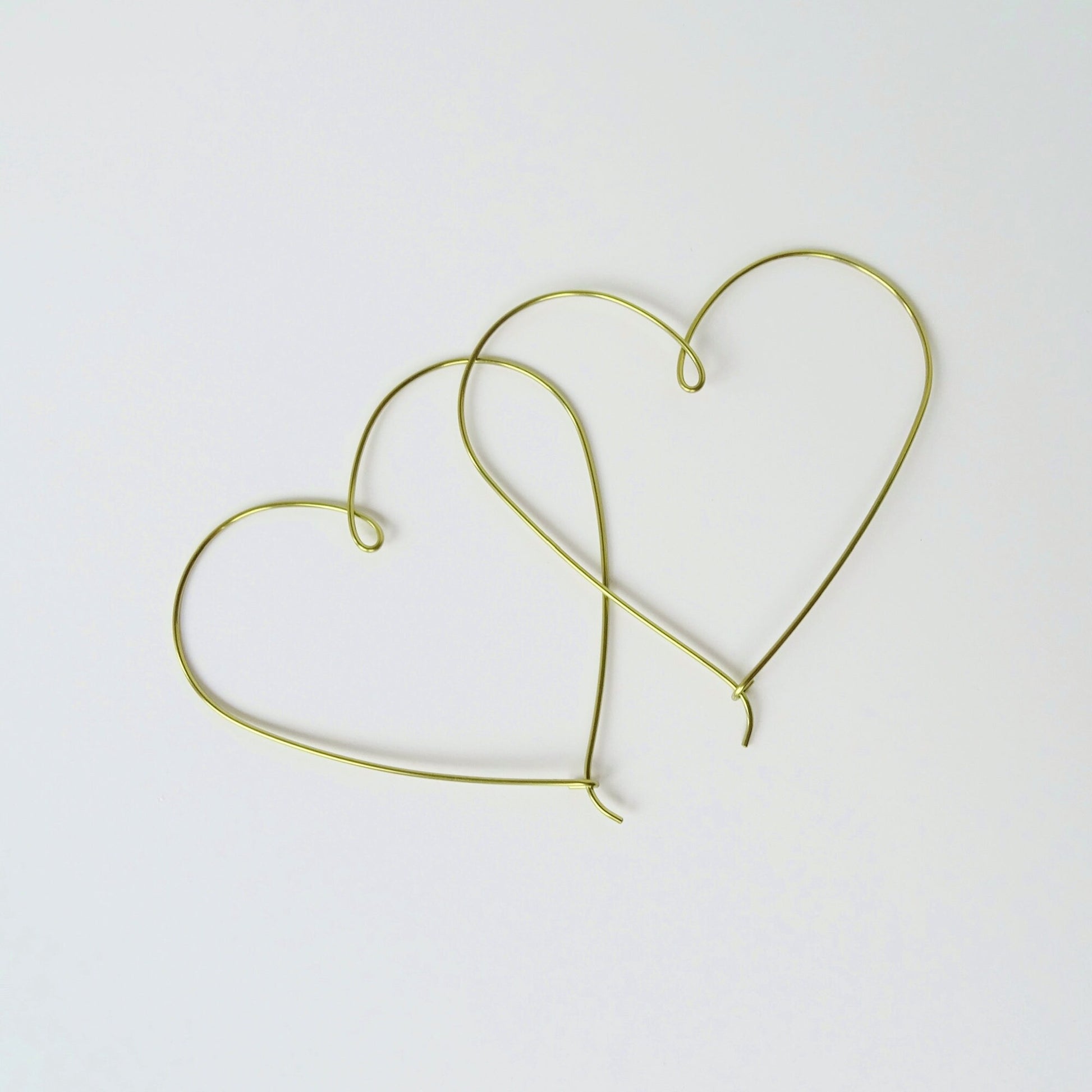 Large Heart Hoops Gold Niobium Hoop Earrings, Nickel Free Hypoallergenic Yellow Gold Anodized Niobium Heart Hoop Earrings for Sensitive Ears