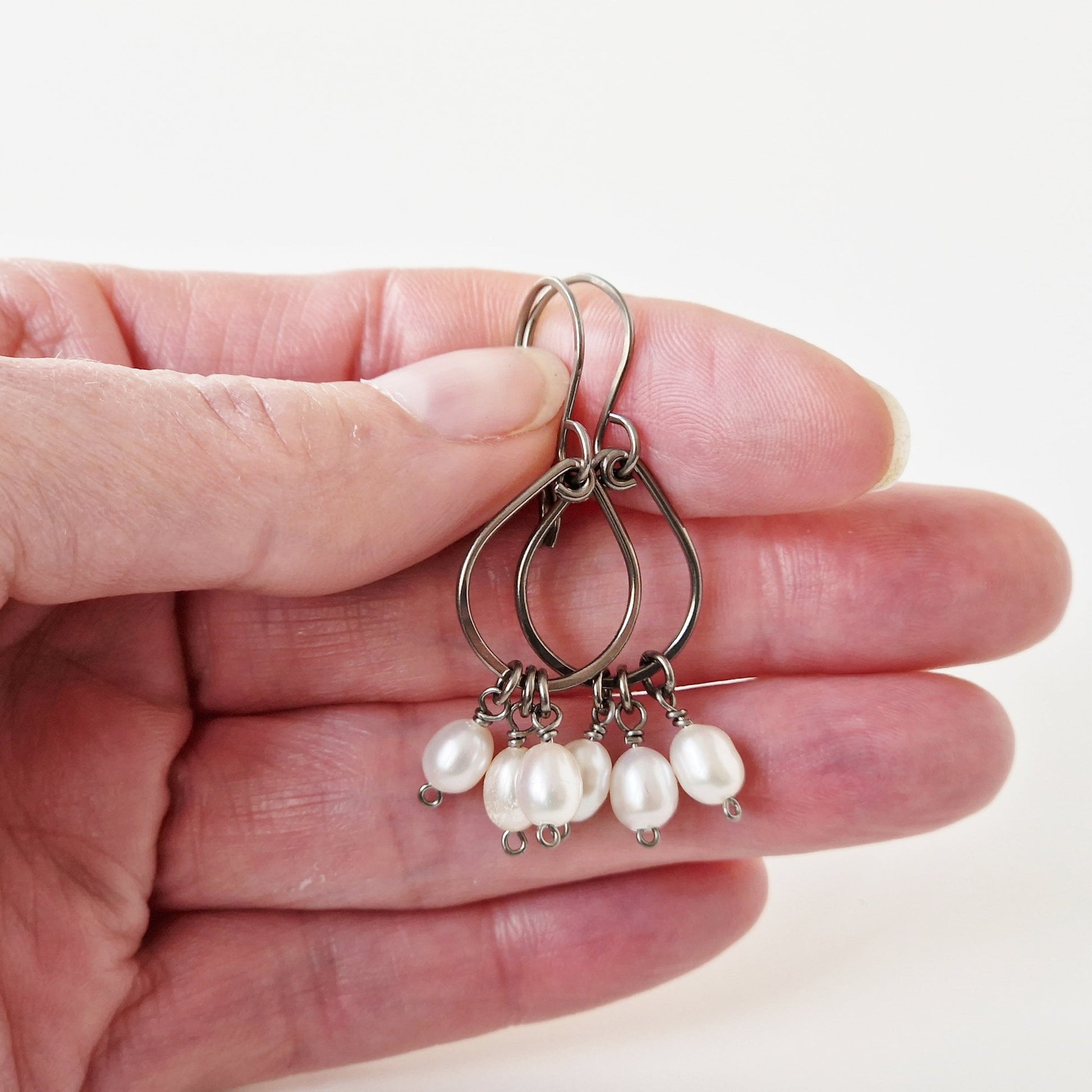 Hypoallergenic Teardrop Earrings with White Pearls