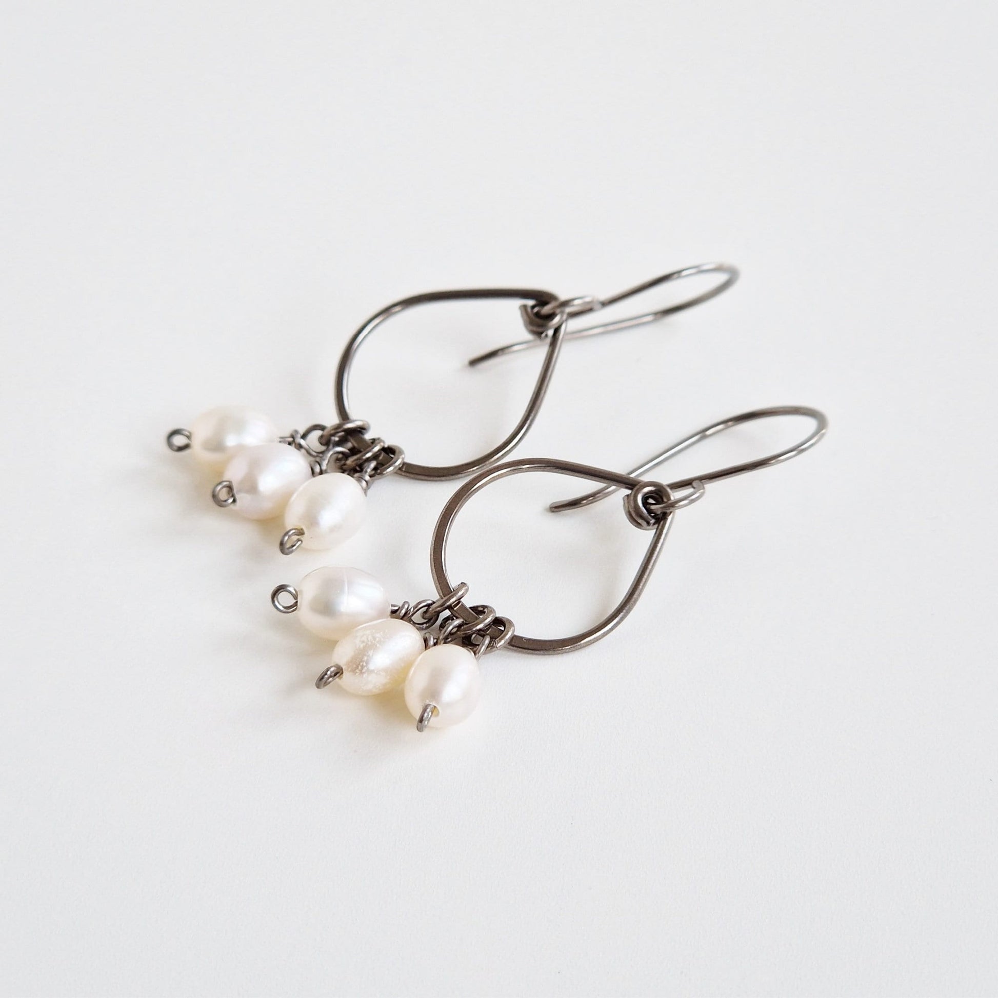 Hypoallergenic Teardrop Earrings with White Pearls