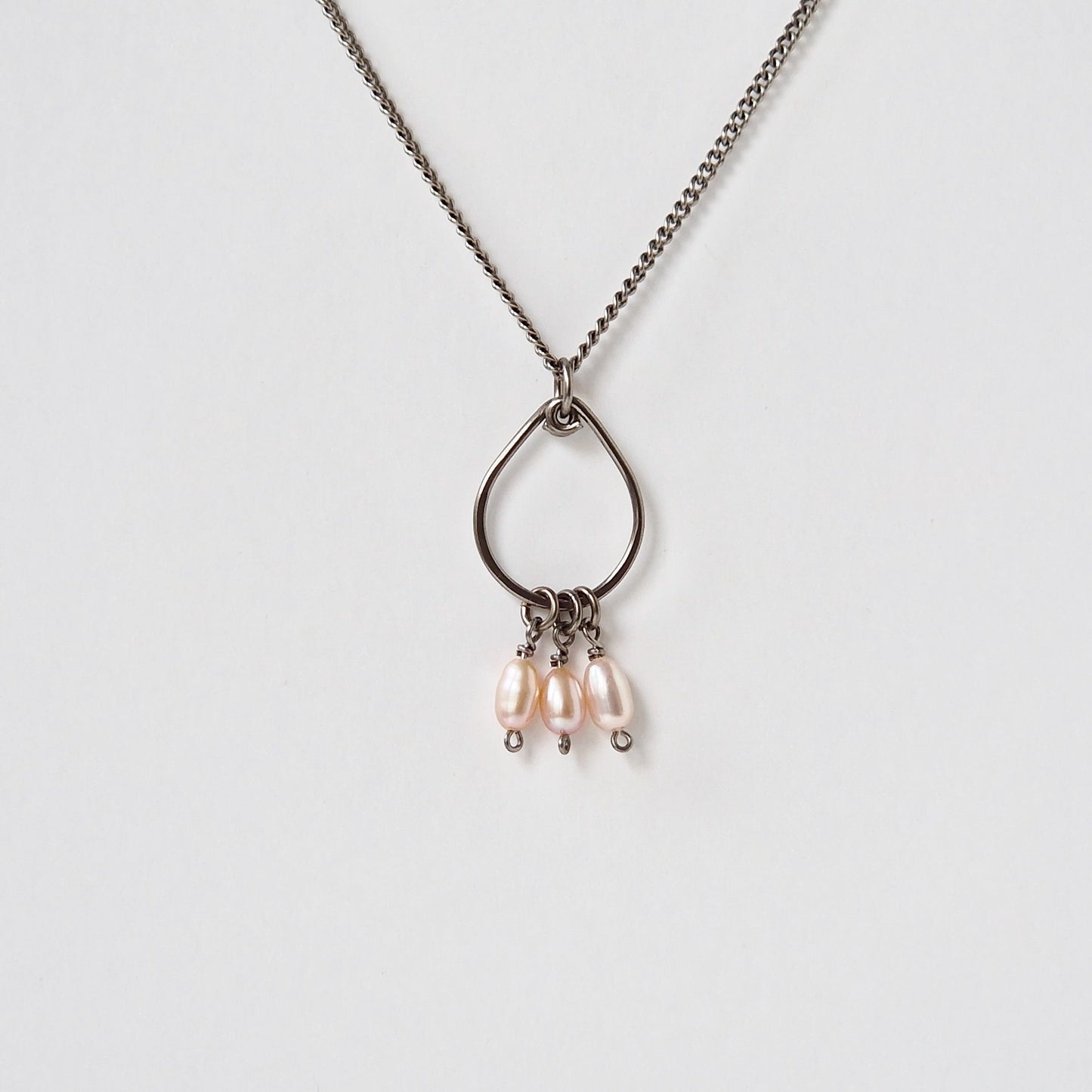 Titanium Teardrop Necklace with Pink Pearls