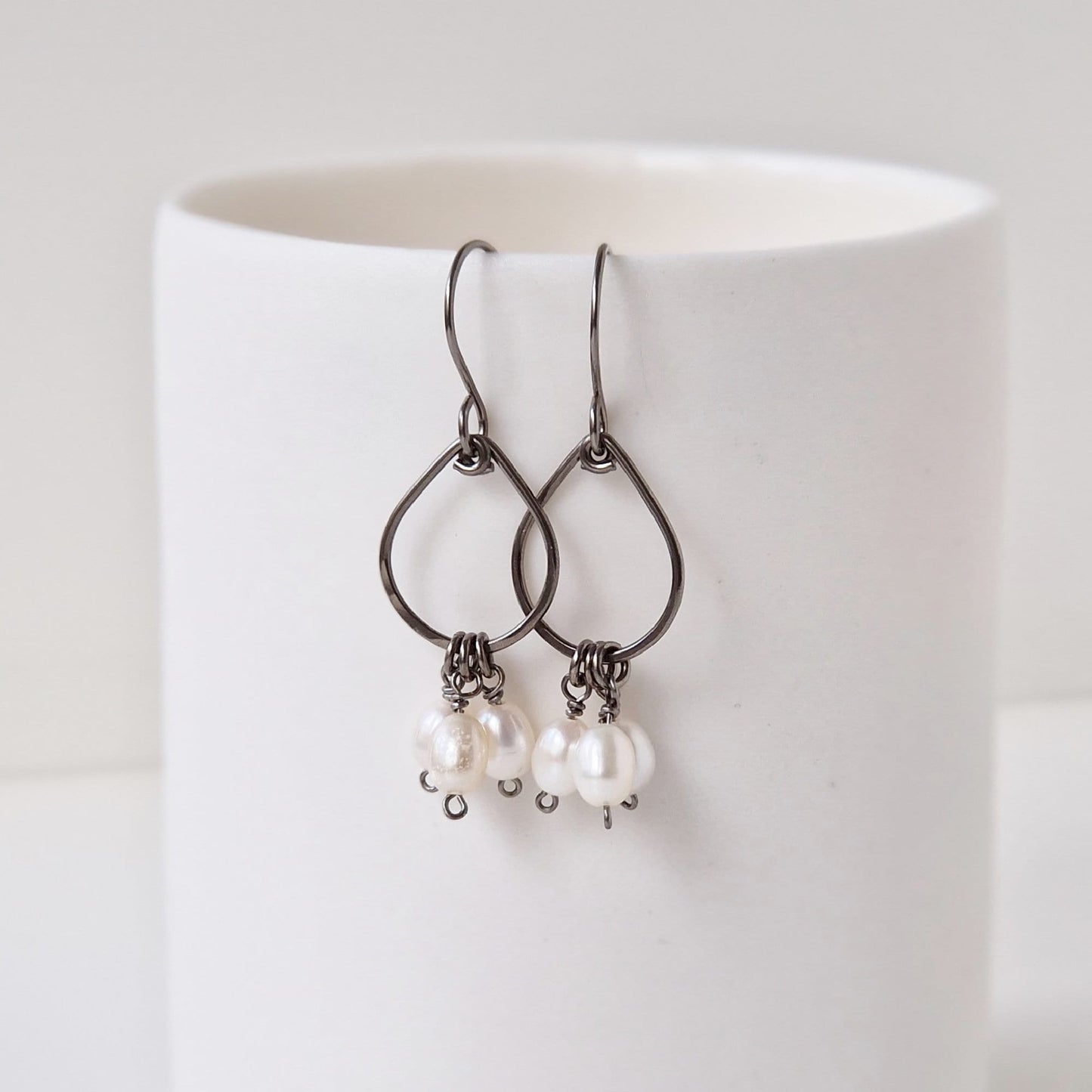 Hypoallergenic Teardrop Earrings with White Pearls