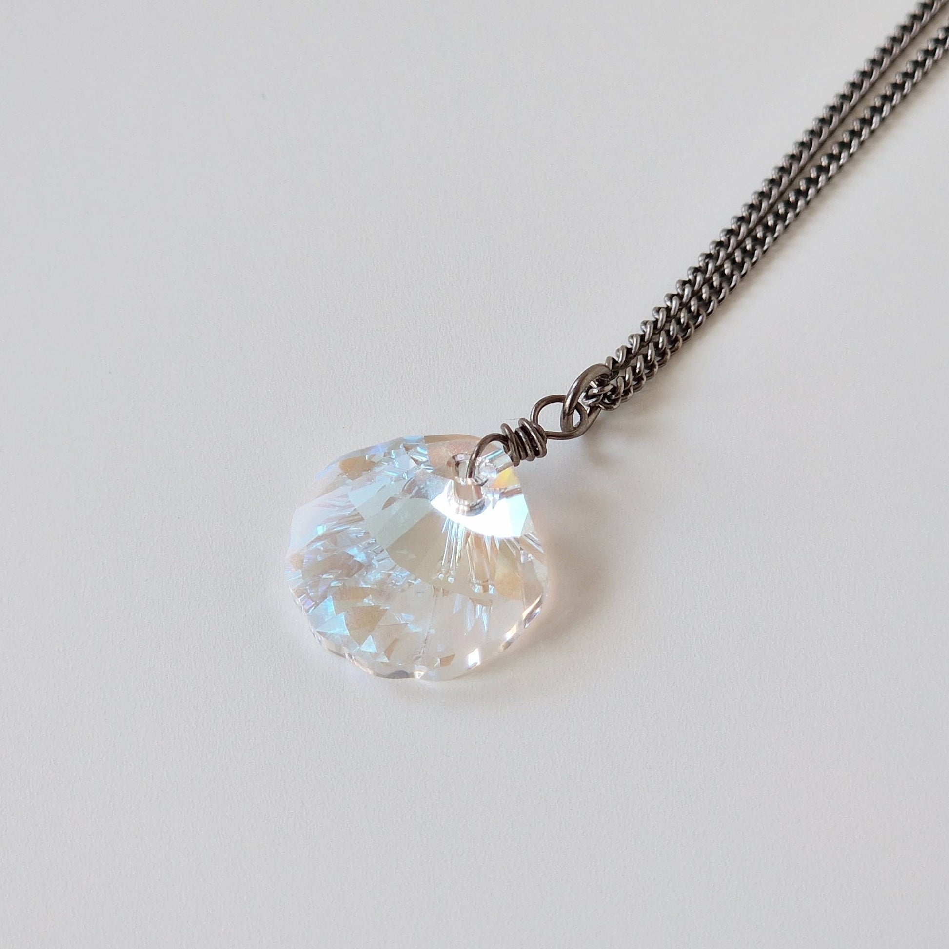 Crystal Shimmer Shell Crystal Titanium Necklace