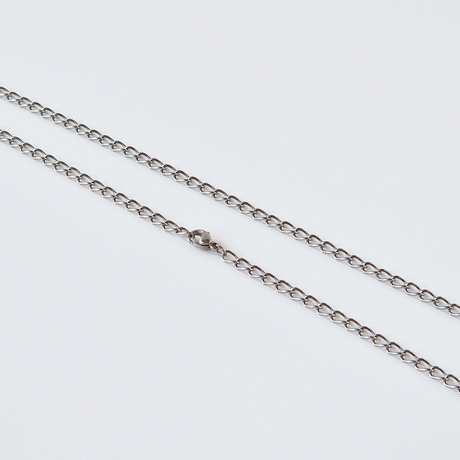 Fine Curb Chain Titanium Necklace