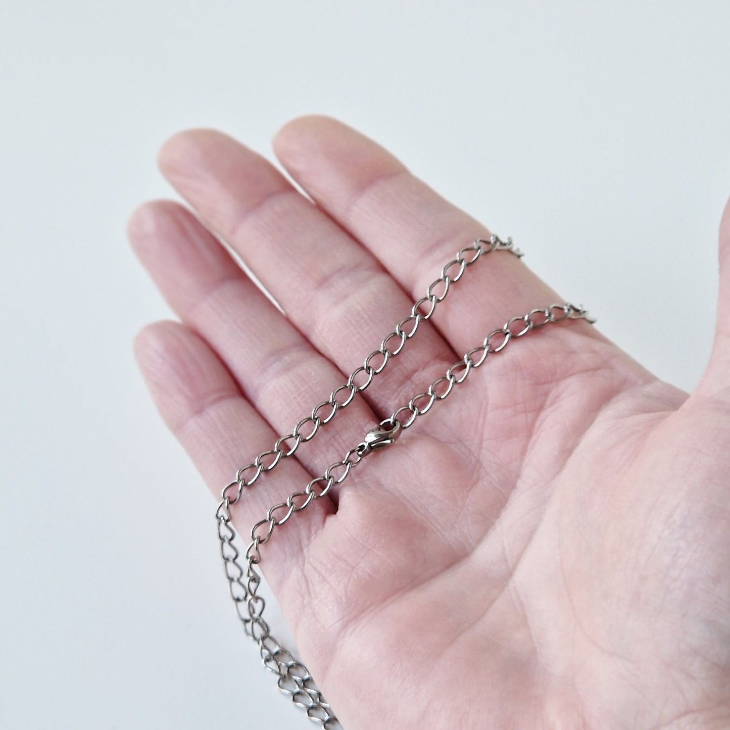 Fine Curb Chain Titanium Necklace