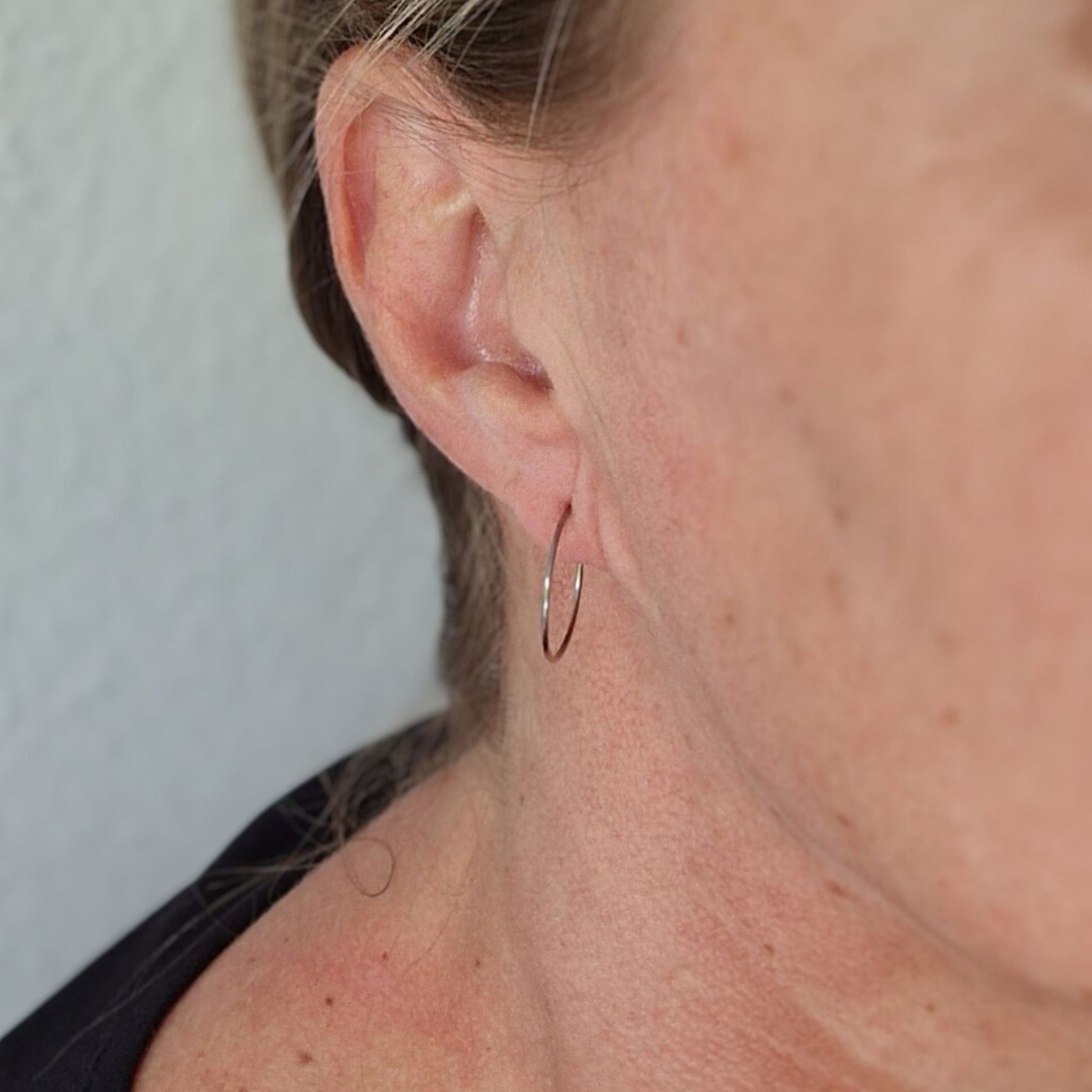Medium Titanium Hoop Earrings, One Inch, Nickel Free Silver Color Hoops, Hypoallergenic Earrings for Sensitive Ears