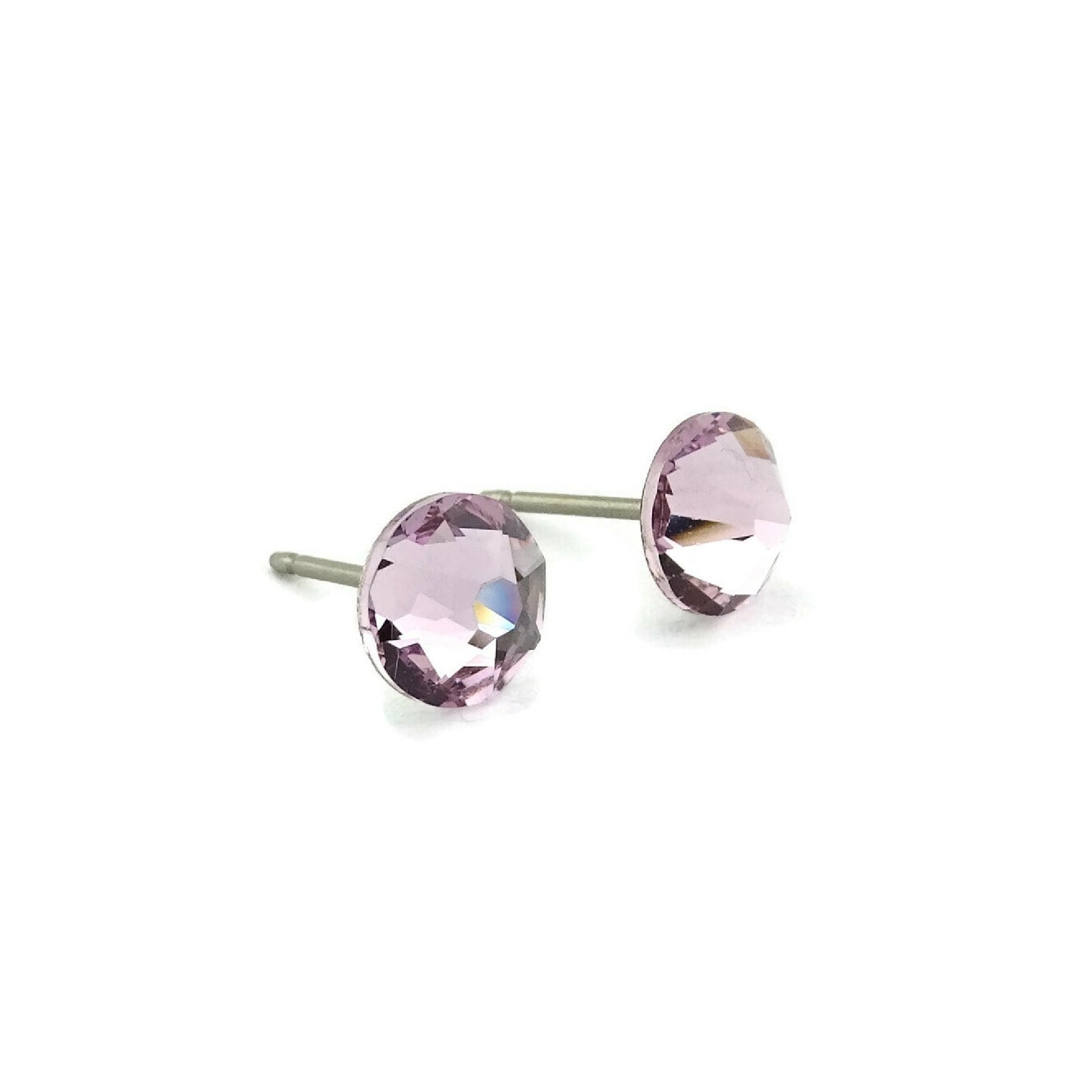 Light Amethyst Titanium Stud Earrings